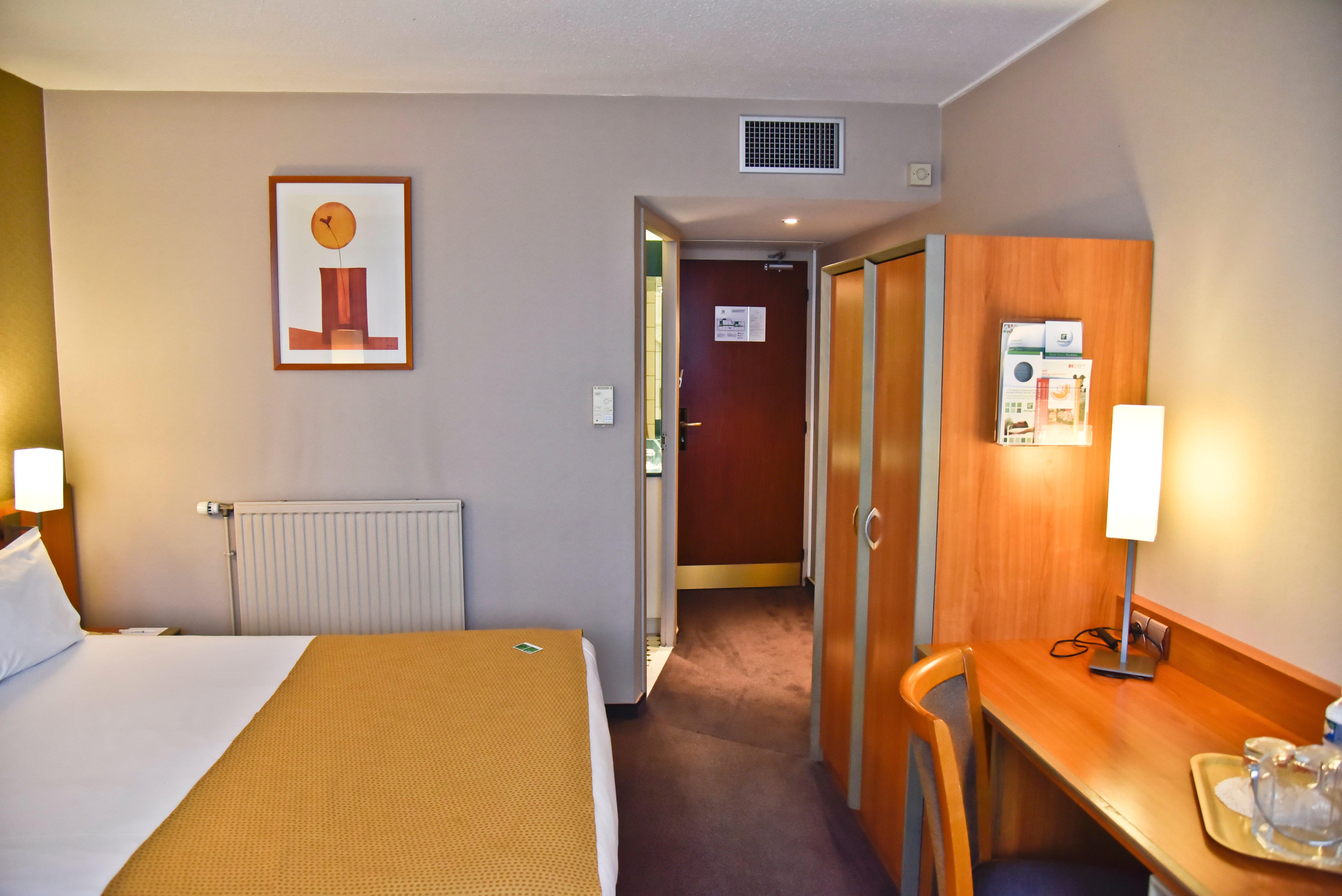 Holiday Inn Calais-Centre By Ihg Kültér fotó